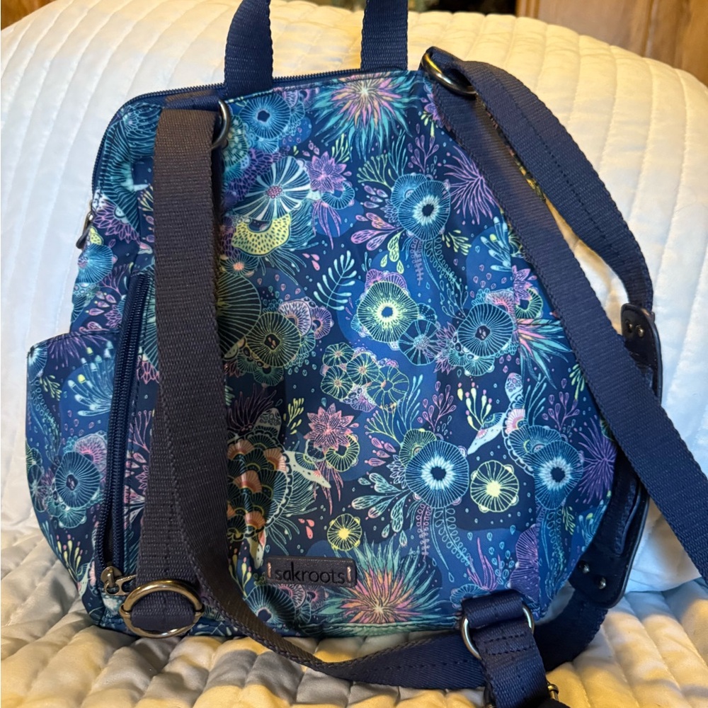 Sakroots Loyola Convertible Backpack - Picture 2 of 9